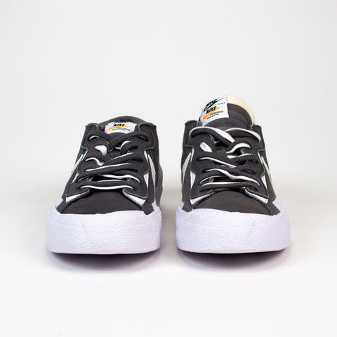 Nike Blazer Low sacai Iron Grey