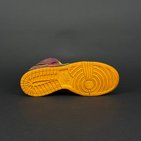 Nike SB Dunk High Iron Man