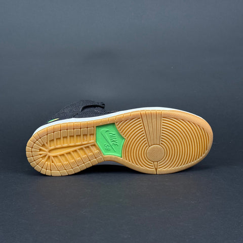 Nike SB Dunk High Momofuku