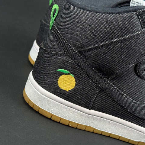 Nike SB Dunk High Momofuku
