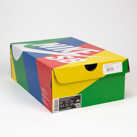 Nike SB Dunk High Strawberry Cough