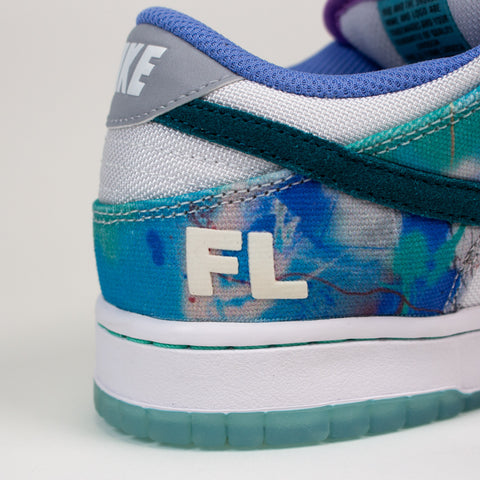Nike SB Dunk Low Futura Laboratories Bleached Aqua