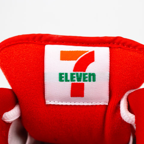 Nike SB Dunk Low 7-Eleven