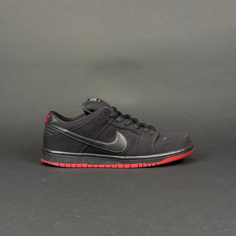 Nike SB Dunk Low Levi's Black Denim