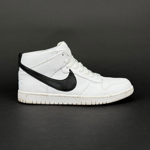 Nike Dunk Lux Chukka Riccardo Tisci White Black