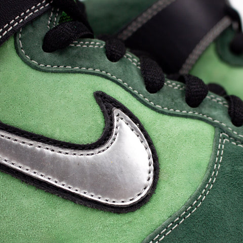 Nike SB Dunk High Brut