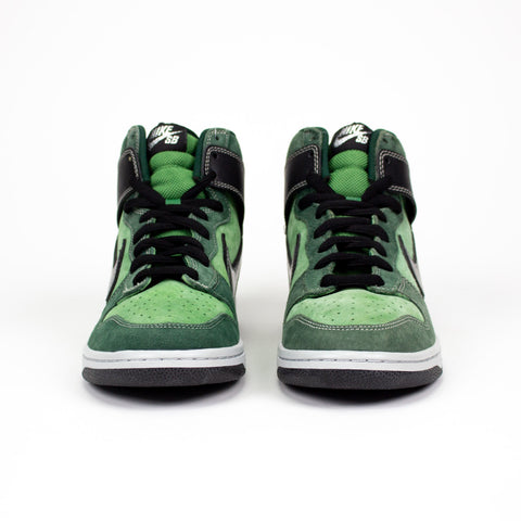 Nike SB Dunk High Brut