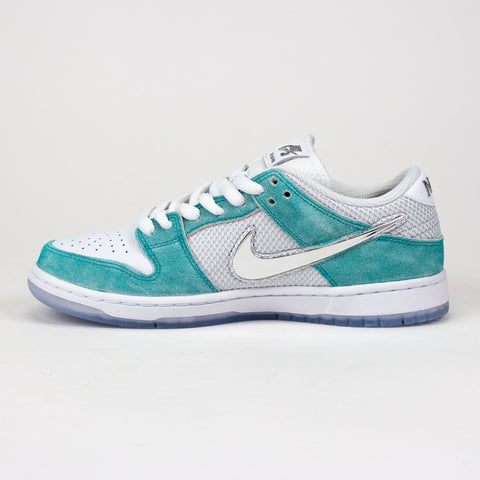 Nike SB Dunk Low April Skateboards