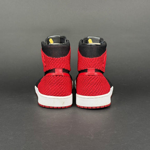 Jordan 1 High Flyknit Bred