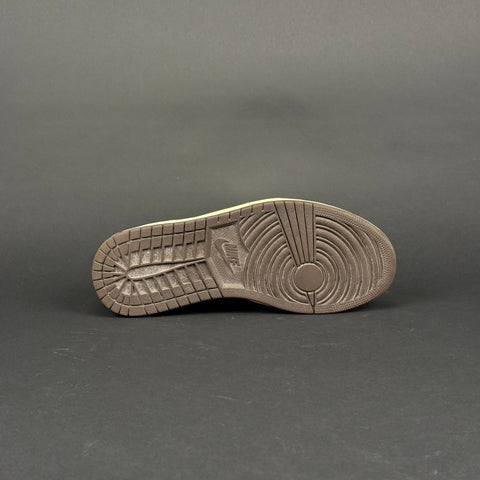 Jordan 1 Retro Low Travis Scott Mocha