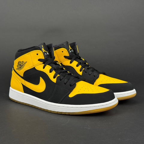 Jordan 1 Mid New Love (2017)