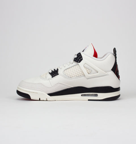Jordan 4 Flight Club