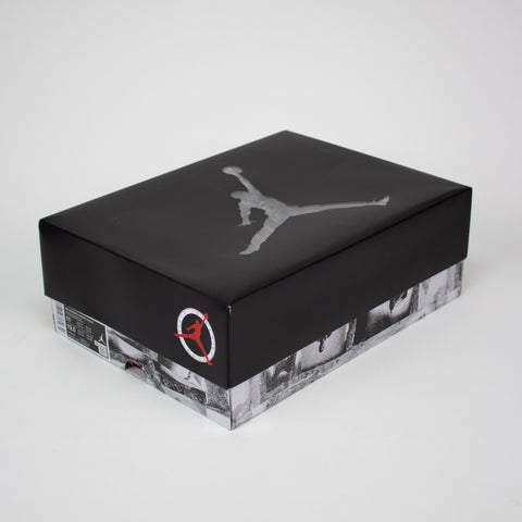 Jordan 4 Flight Club