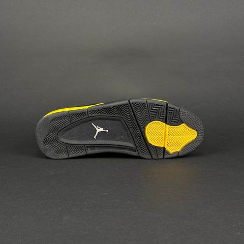 Jordan 4 Retro Thunder (2023)