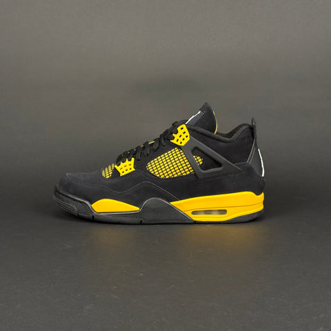 Jordan 4 Retro Thunder (2023)