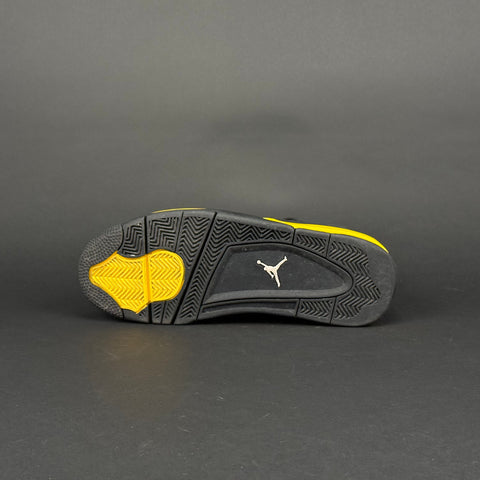 Jordan 4 Retro Thunder (2023)