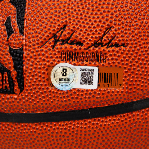 LARRY BIRD SIGNED BASKETBALL