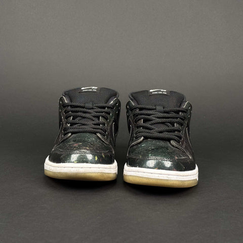 Nike SB Dunk Low 420 Intergalactic