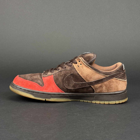 Nike SB Dunk Low Bison