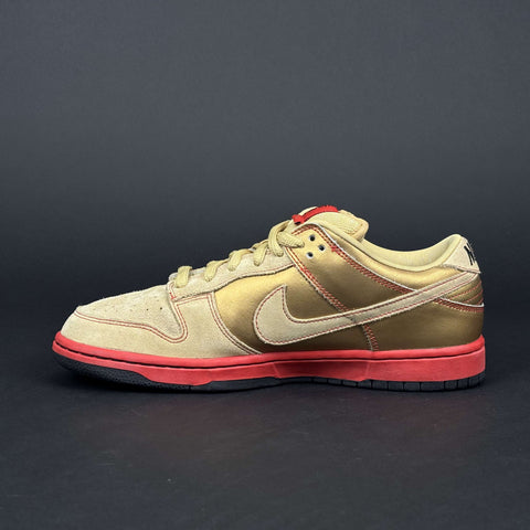 Nike SB Dunk Low Money Cat