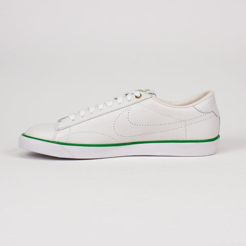 Nike Tennis Classic AC LTR White Victory Green